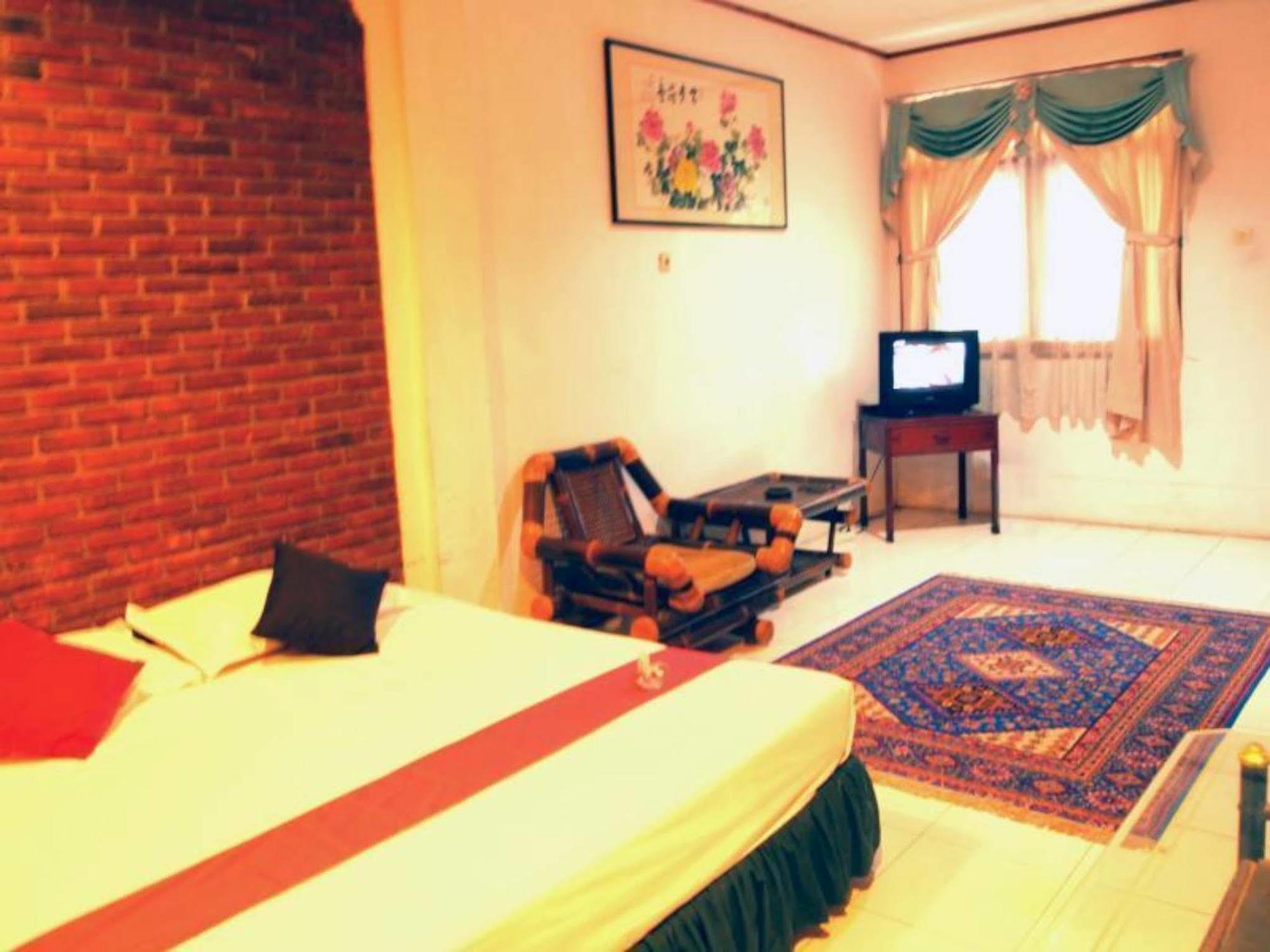 Pasific Beach Cottages Mangsit Luaran gambar
